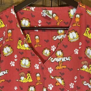 Garfield & Friends Paws Women L Medical Scrub Top Red Wrap Style Tie Back Pocket